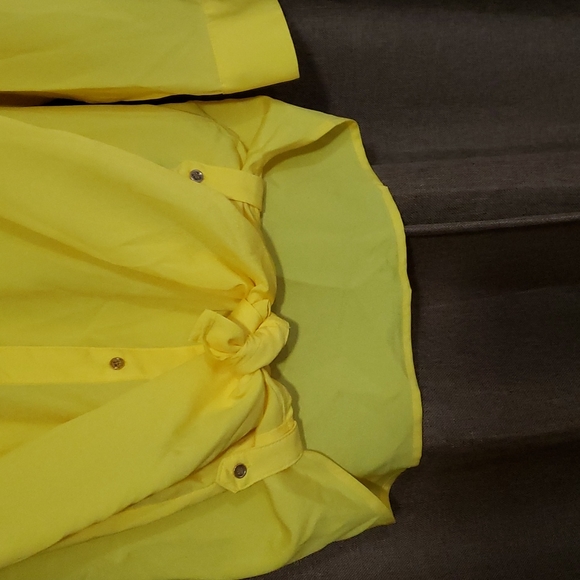 Premise Studio Vibrant Yellow Blouse XL - Picture 3 of 5